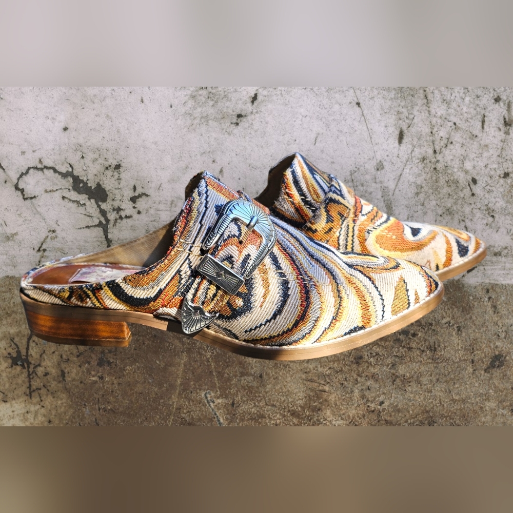Band of Gypsies - Boho Style Tapestry Side Buckle Mules Size 6.5
